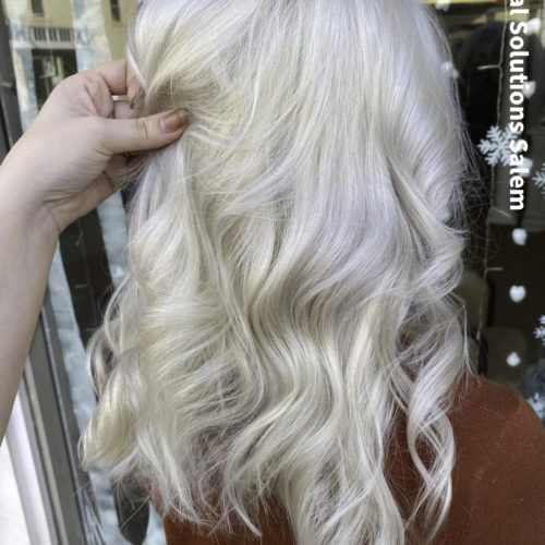 platinum blonde hair specialist, Calista Nuzzo can do it